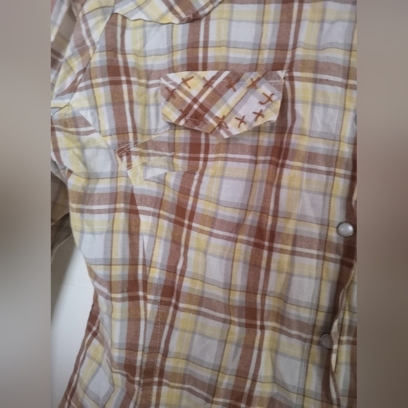 NWOT Cowgirl eastern shirt - Picture 8 of 10